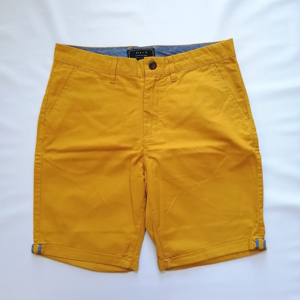21Men Yellow Shorts 30